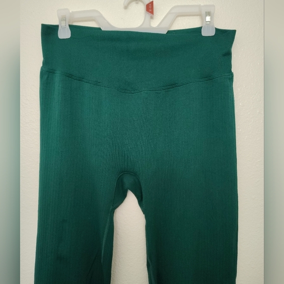 Pink Active Green Ribbed High Waisted Leggings Sz XL - Picture 4 of 11